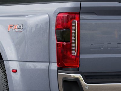 2027 Ford F-350SD Lariat DRW
