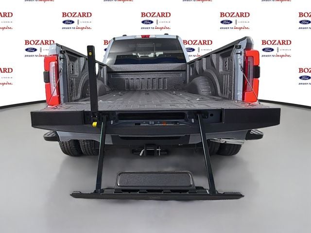 2026 Ford F-350SD Platinum DRW