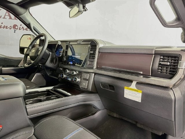 2026 Ford F-350SD Platinum DRW
