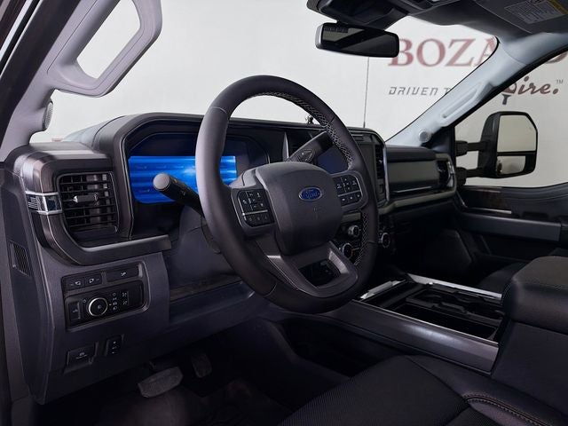2024 Ford F-350SD Lariat DRW