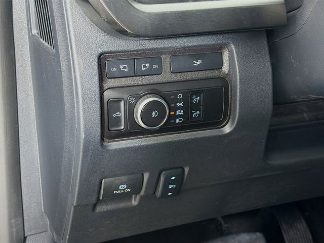 2024 Ford F-350SD Lariat DRW