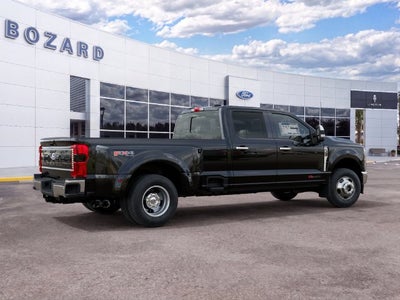 2027 Ford F-350SD Lariat DRW