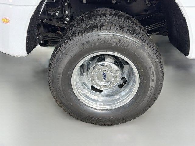 2027 Ford F-350SD XL DRW