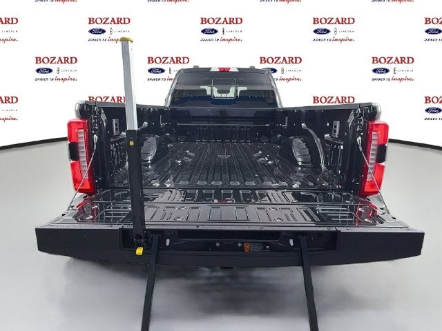 2026 Ford F-350SD Lariat DRW
