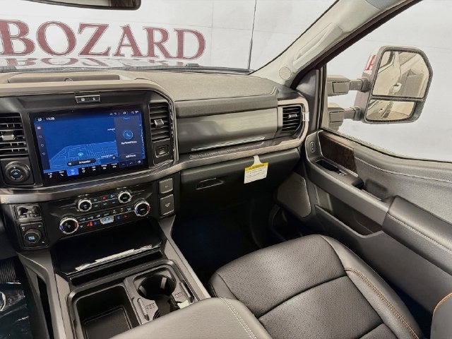 2026 Ford F-350SD Lariat DRW