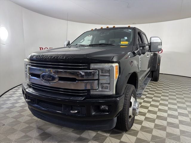 2017 Ford F-350SD Lariat