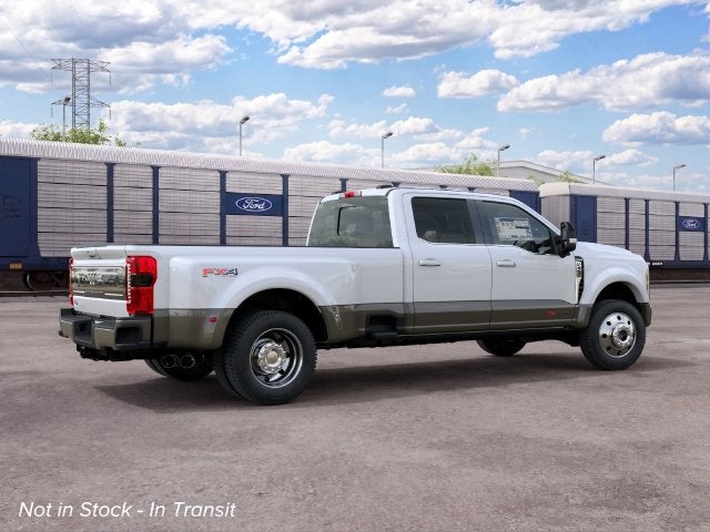 2027 Ford F-450SD King Ranch DRW