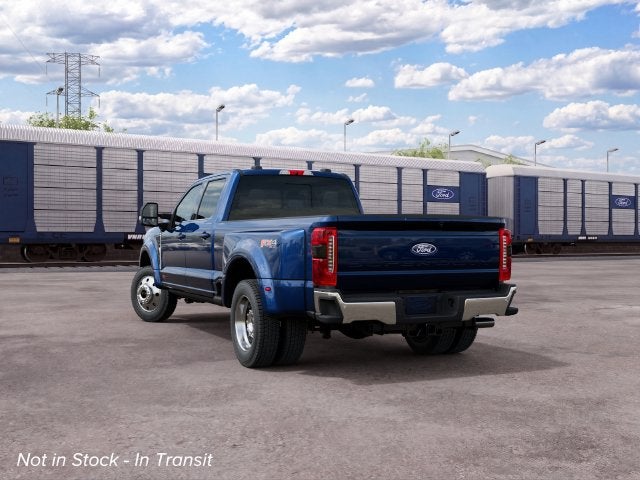 2027 Ford F-450SD Lariat DRW