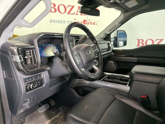 2023 Ford F-450SD Lariat DRW