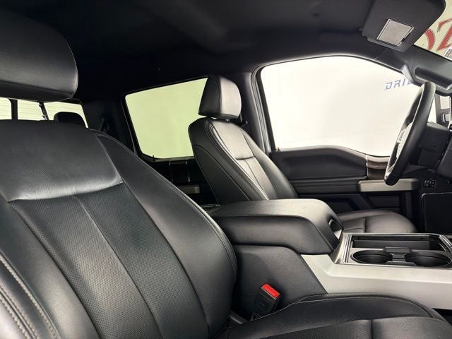 2022 Ford F-450SD Lariat DRW