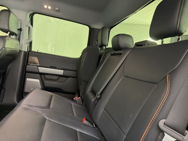 2026 Ford F-450SD Lariat DRW