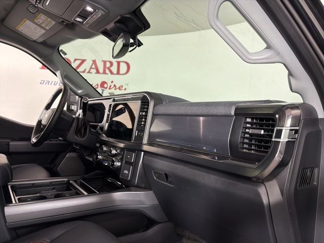 2026 Ford F-450SD Lariat DRW