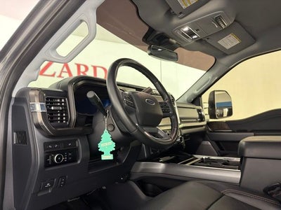 2023 Ford F-350SD Lariat