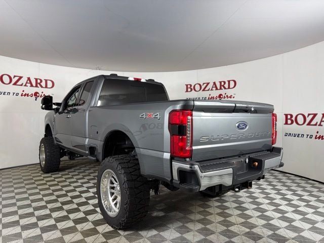 2023 Ford F-350SD Lariat