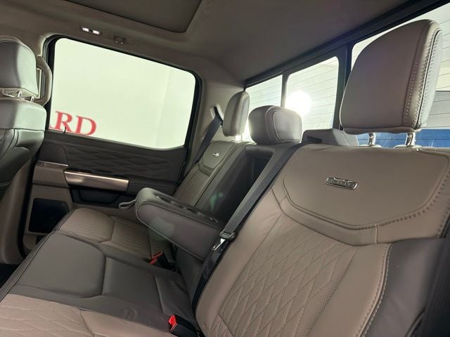 2025 Ford F-150 Platinum