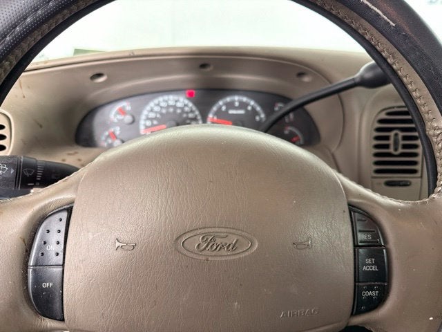 2001 Ford F-150 XLT