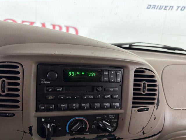 2001 Ford F-150 XLT