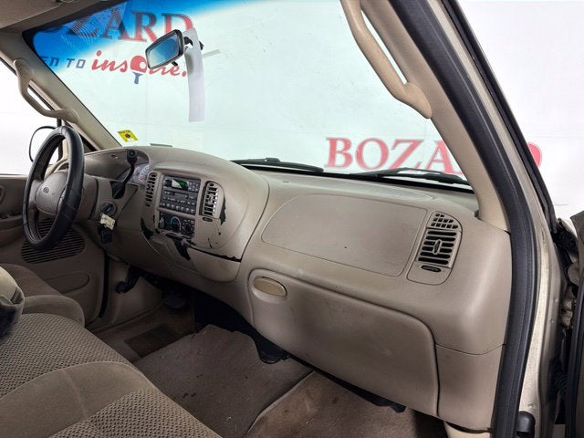 2001 Ford F-150 XLT