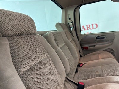 2001 Ford F-150 XLT