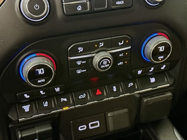 2022 Chevrolet Silverado 3500HD High Country