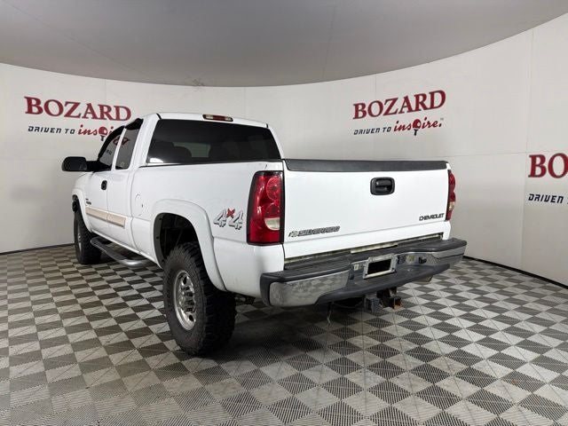 2005 Chevrolet Silverado 2500HD LS