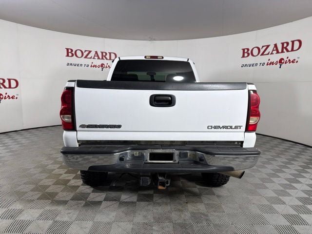 2005 Chevrolet Silverado 2500HD LS