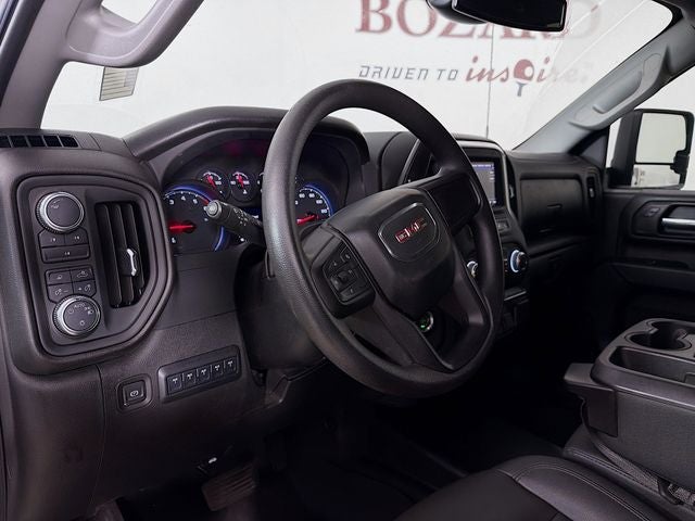 2024 GMC Sierra 2500HD Pro