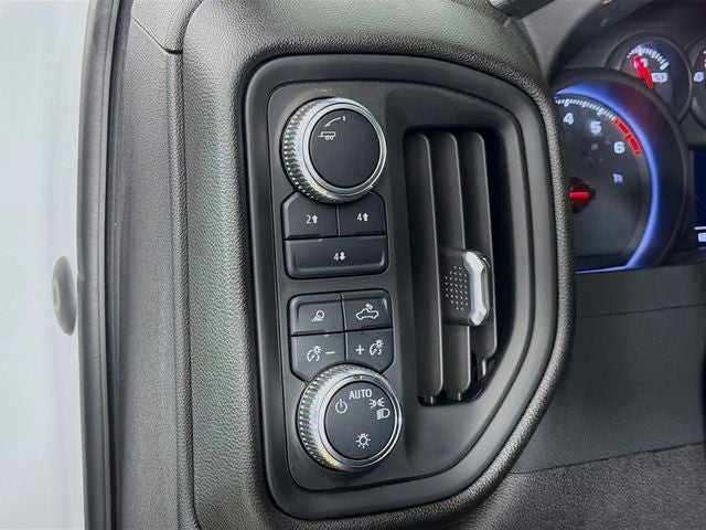 2024 GMC Sierra 2500HD Pro