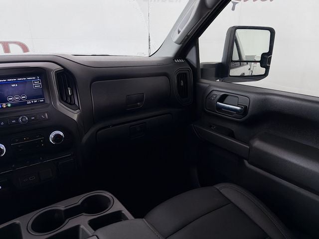 2024 GMC Sierra 2500HD Pro