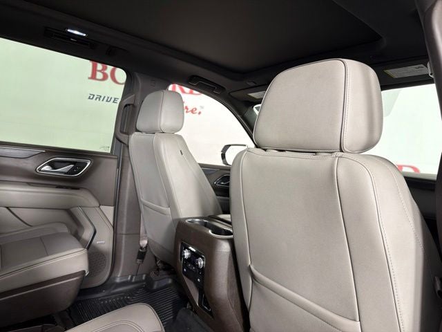 2022 GMC Yukon XL SLT