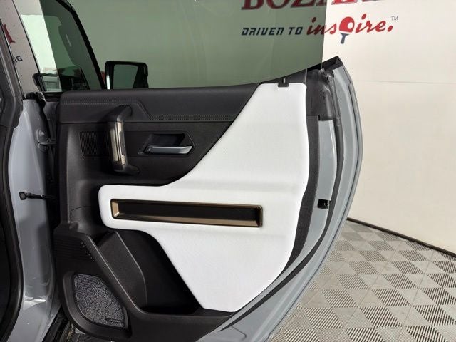 2025 GMC Hummer EV SUV 3X