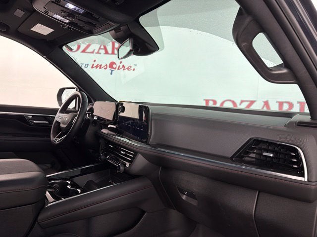 2025 Chevrolet Tahoe RST