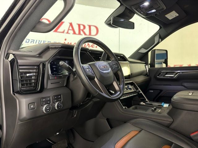 2025 GMC Sierra 2500HD AT4