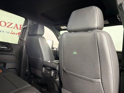 2025 GMC Sierra 2500HD AT4
