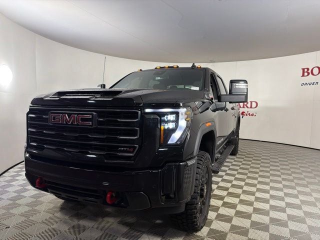 2025 GMC Sierra 2500HD AT4