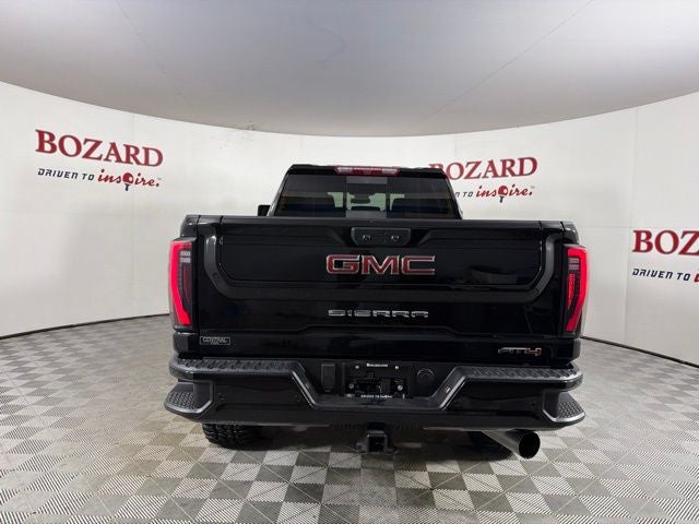 2025 GMC Sierra 2500HD AT4