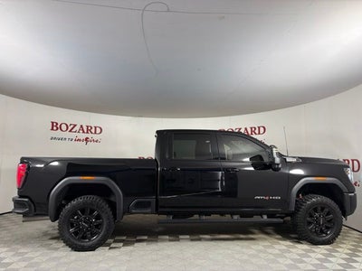 2025 GMC Sierra 2500HD AT4