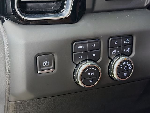 2025 GMC Sierra 3500HD Denali Ultimate