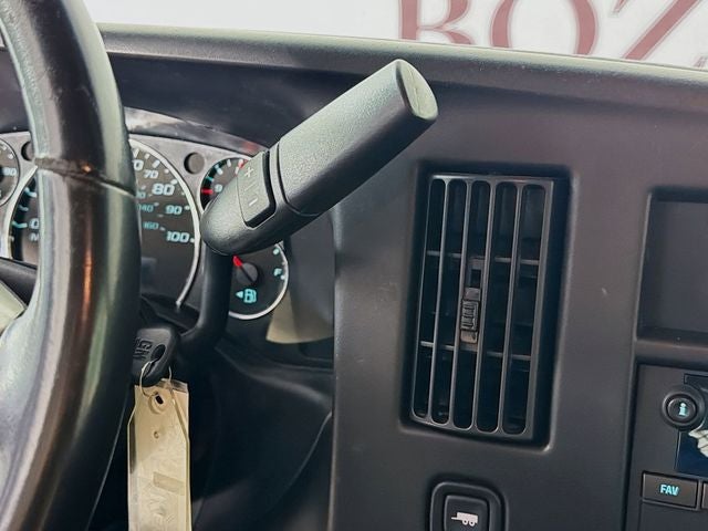 2017 GMC Savana 2500 Work Van