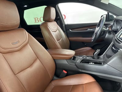 2021 Cadillac XT5 Premium Luxury