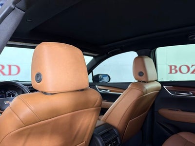 2022 Cadillac XT5 Premium Luxury