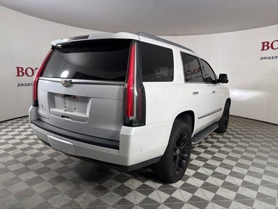 2018 Cadillac Escalade Luxury