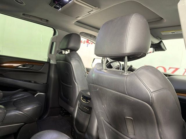 2020 Cadillac Escalade ESV Luxury