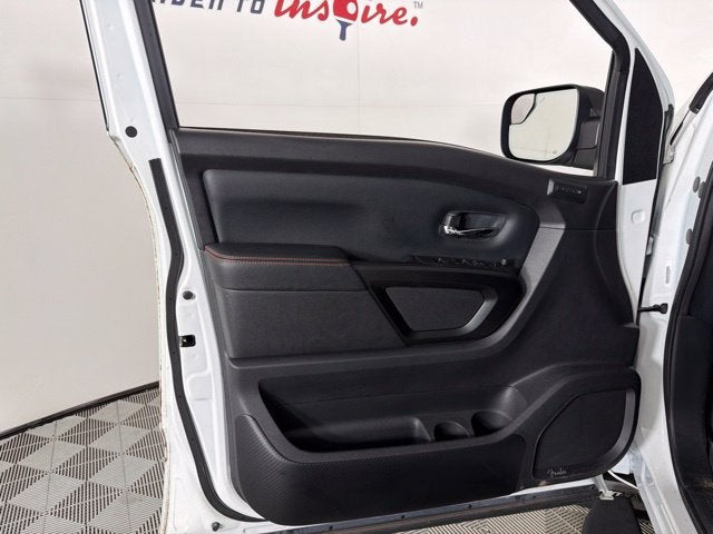 2024 Nissan Titan PRO-4X