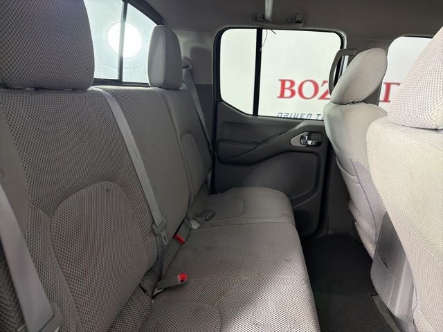 2016 Nissan Frontier SV