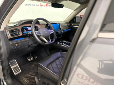 2024 Volkswagen Atlas 2.0T SEL Premium R-Line