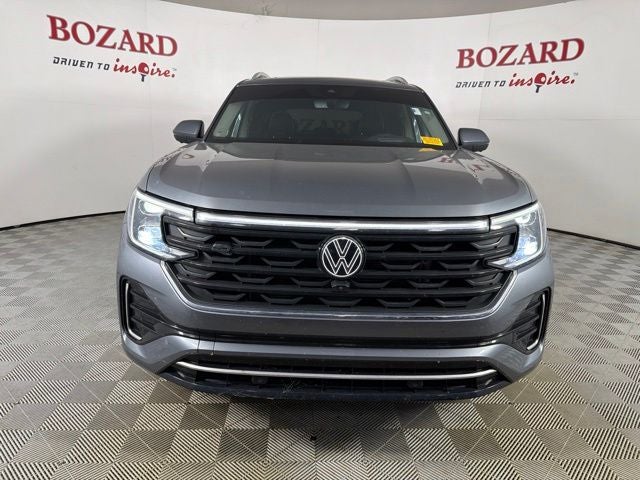 2024 Volkswagen Atlas 2.0T SEL Premium R-Line