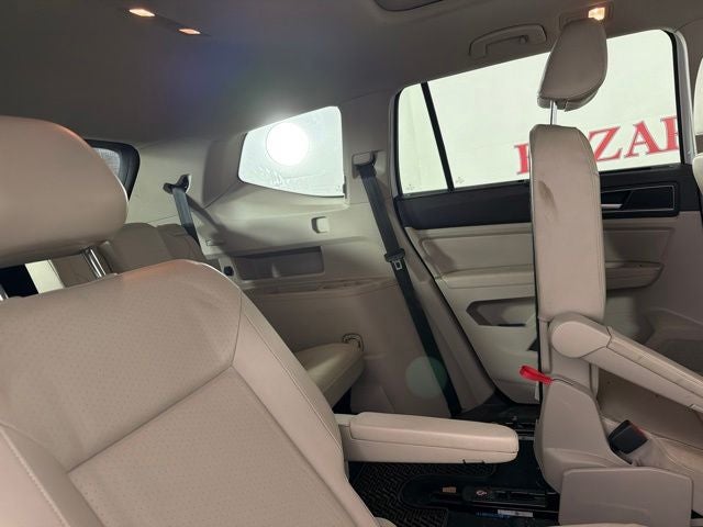 2019 Volkswagen Atlas 3.6L V6 SEL R-Line R-Line