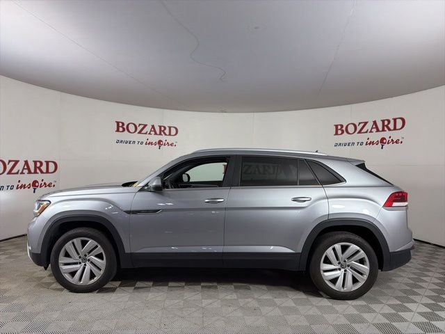 2022 Volkswagen Atlas Cross Sport 2.0T SE w/Technology
