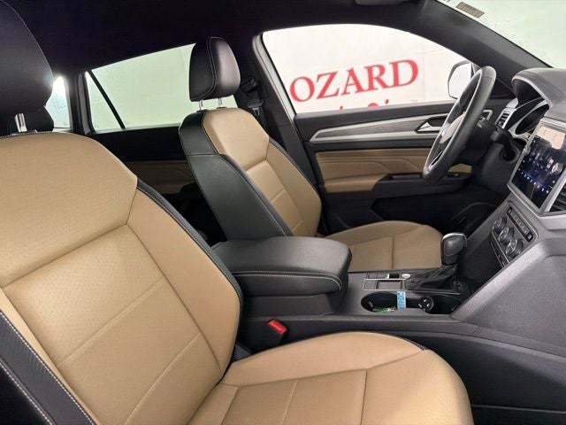 2021 Volkswagen Atlas Cross Sport 2.0T SE w/Technology